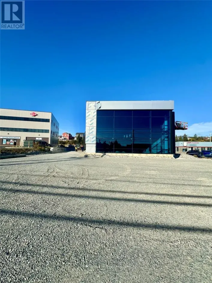 1082 Topsail Road, Mount Pearl