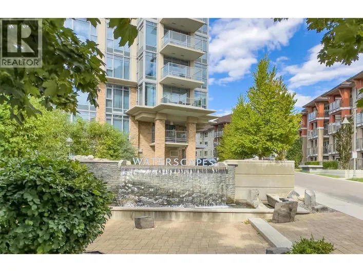 1083 Sunset Drive Unit# 303, Kelowna