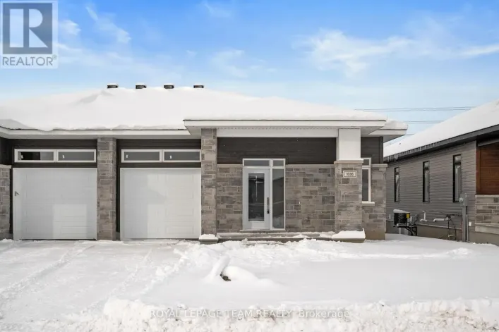 1086 MOORE STREET, Brockville