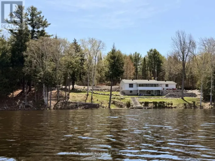 1087 LAGOON ROAD, Highlands East