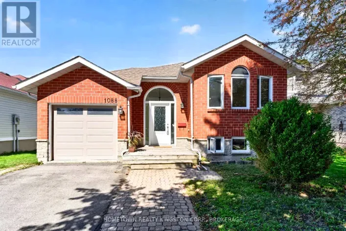 House for sale: 1088 ACADIA DRIVE, Kingston