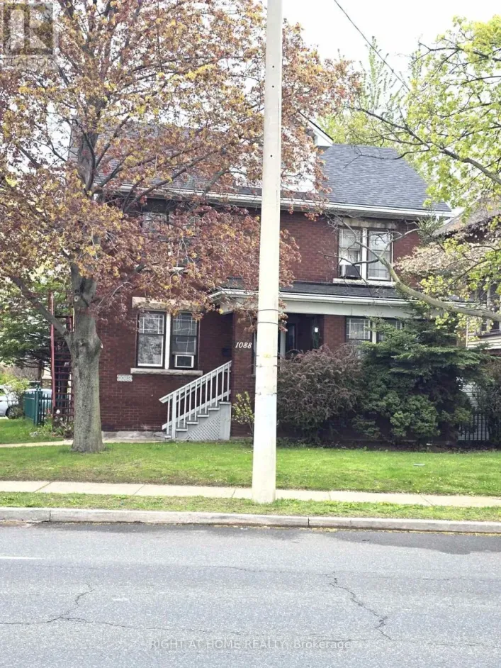 1088 KING STREET E, Hamilton