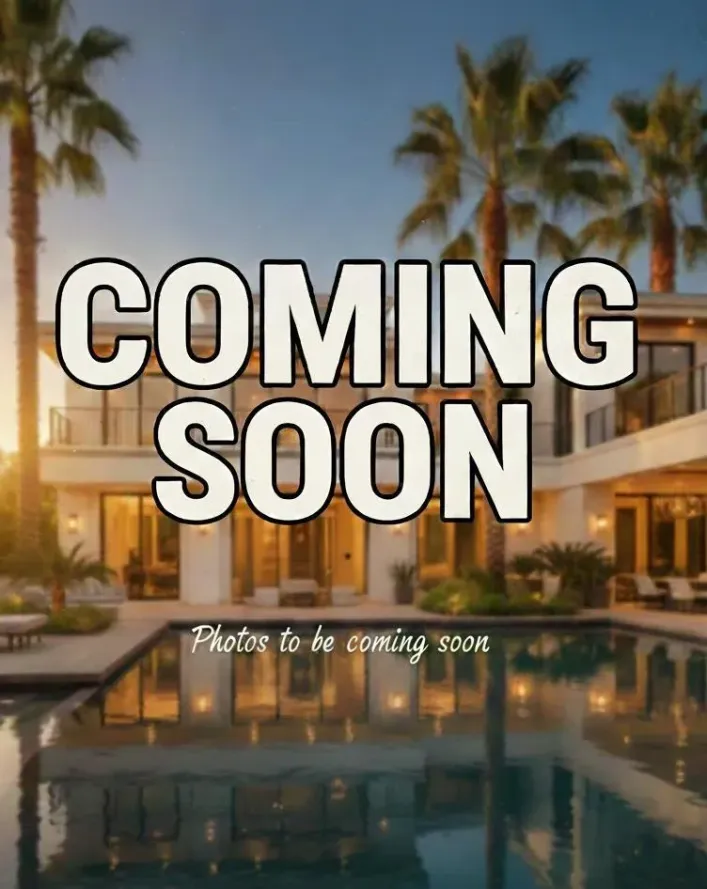 10885 143 STREET, Surrey