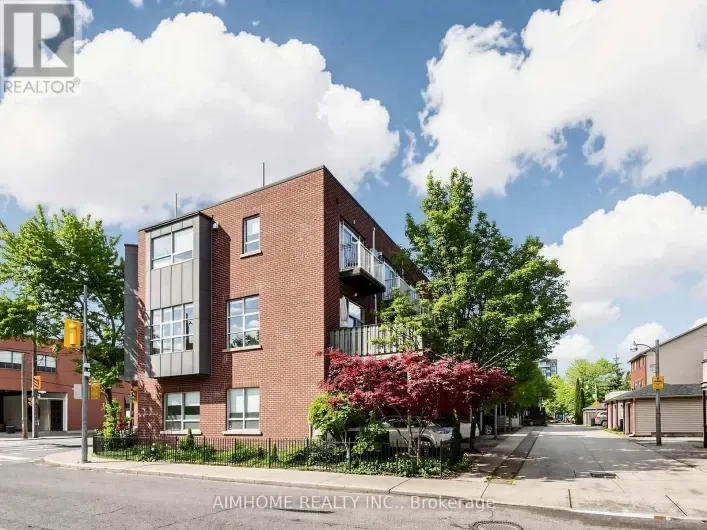 Row / Townhouse for sale: 1089 DUNDAS STREET E, Toronto