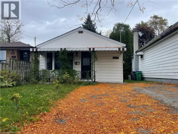 1089 MEREDITH Avenue, Mississauga