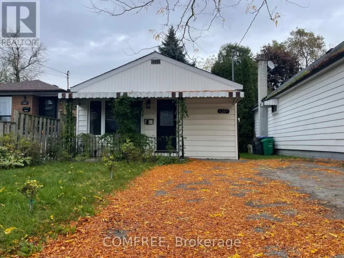 1089 MEREDITH AVENUE, Mississauga