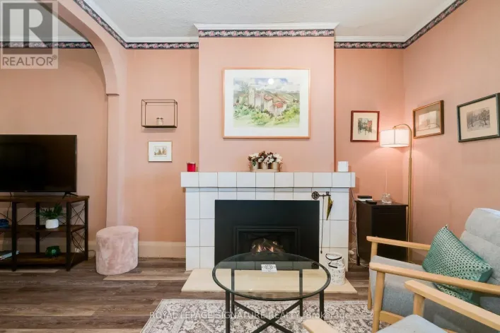 1089 MT PLEASANT ROAD, Toronto