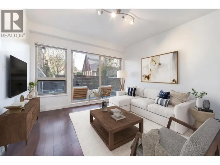 109 1033 ST. GEORGES AVENUE, North Vancouver