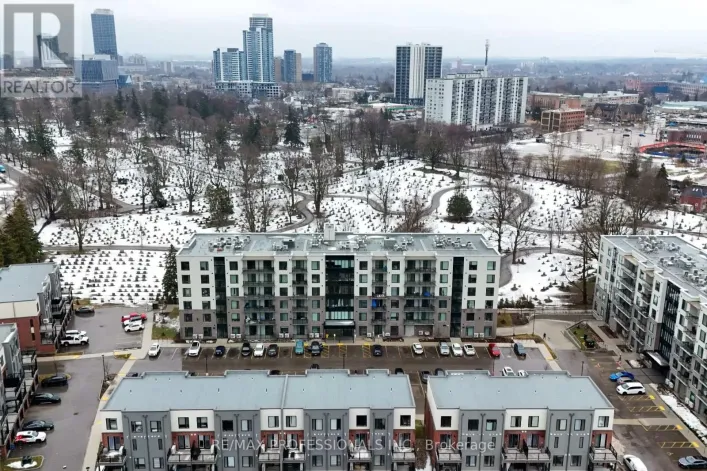 109 - 107 ROGER STREET, Waterloo