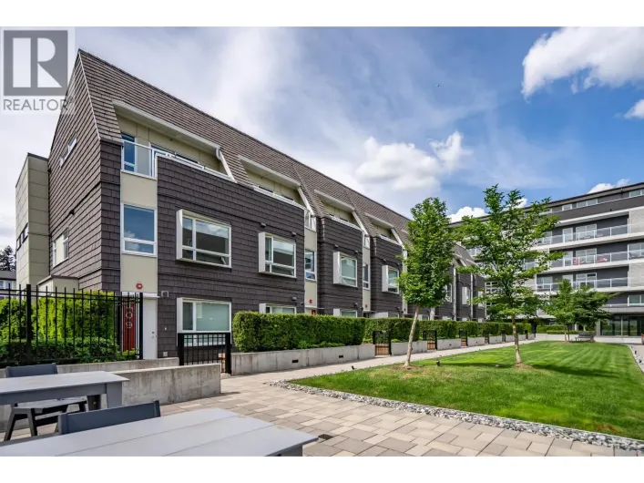 109 12040 PLAZA STREET, Maple Ridge