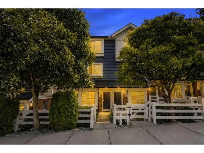 109 14833 61 AVENUE, Surrey