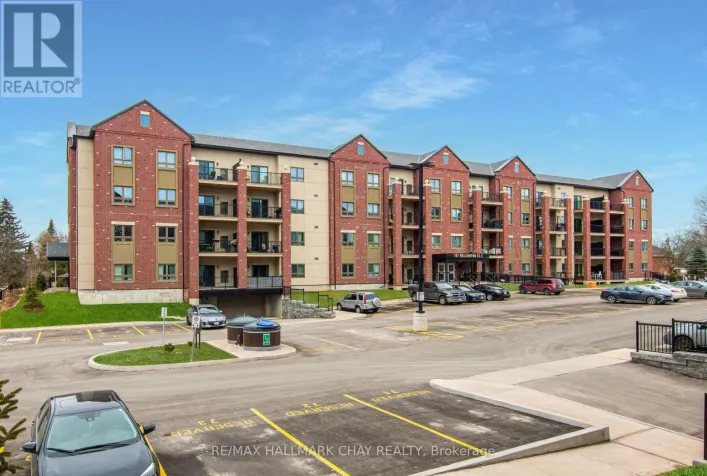 109 - 157 WELLINGTON STREET E, New Tecumseth