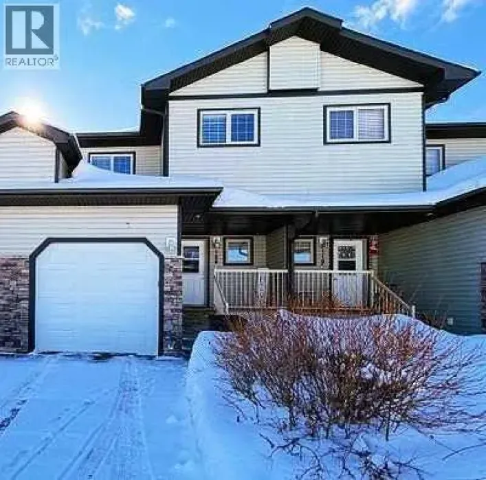 109, 1600 Main Street SW, Slave Lake