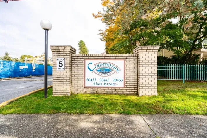 109 20443 53 AVENUE, Langley