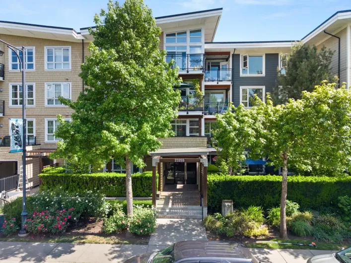 109 23255 BILLY BROWN ROAD, Langley