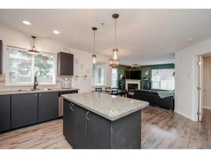 109 2581 LANGDON STREET, Abbotsford