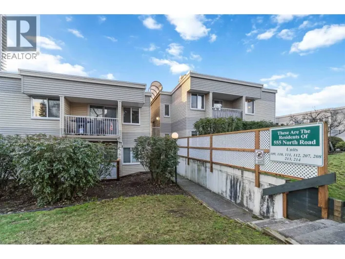 109 555 NORTH ROAD, Coquitlam