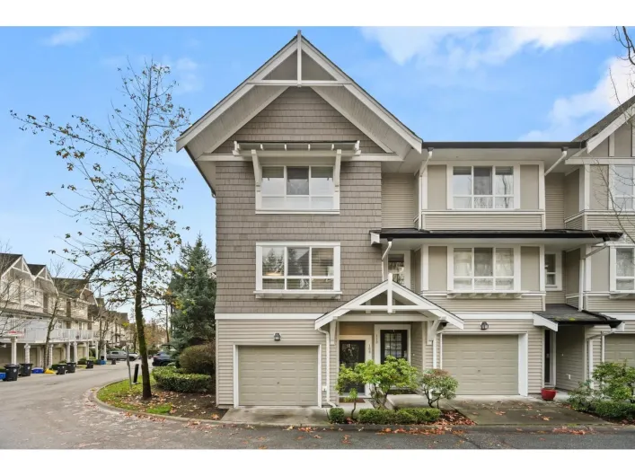 109 6747 203 STREET, Langley