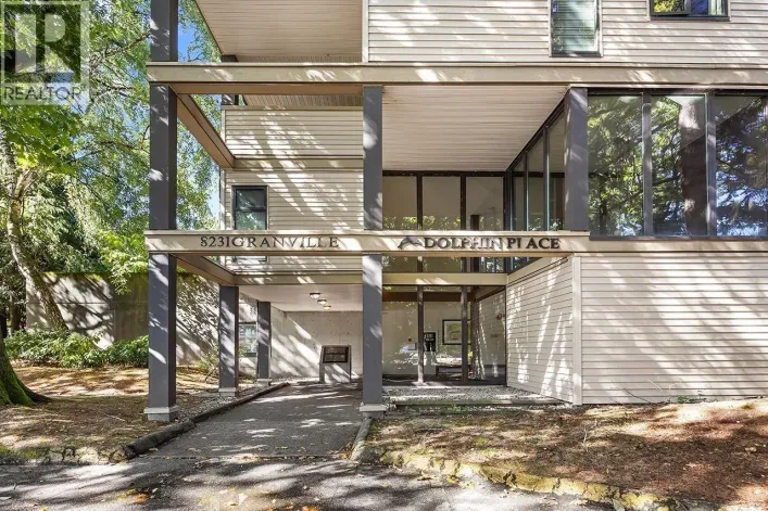 109 8231 GRANVILLE AVENUE, Richmond