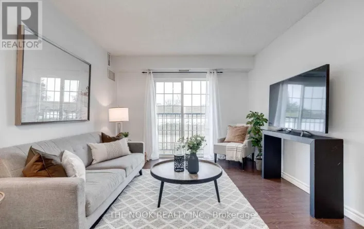 109 - 90 ASPEN SPRINGS DRIVE, Clarington