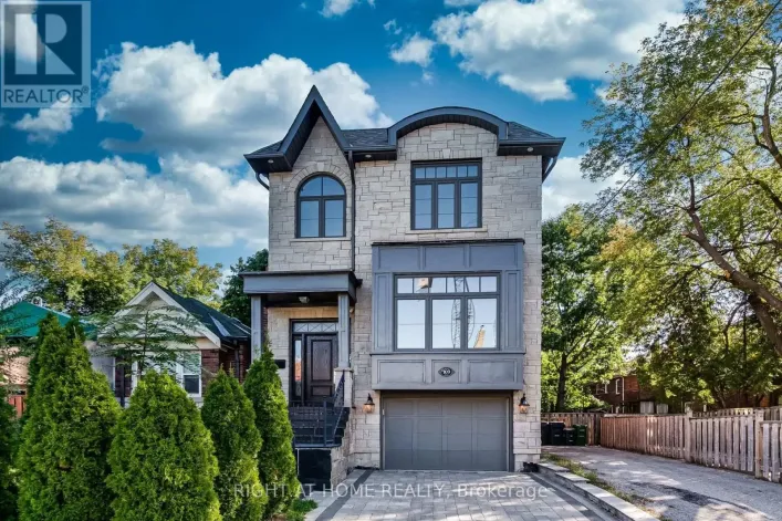 109 BANFF ROAD, Toronto