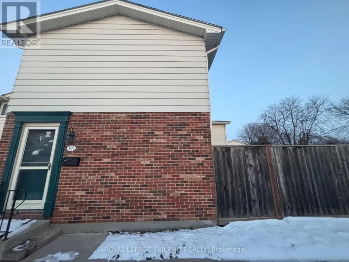 109 CONWAY DRIVE, London South