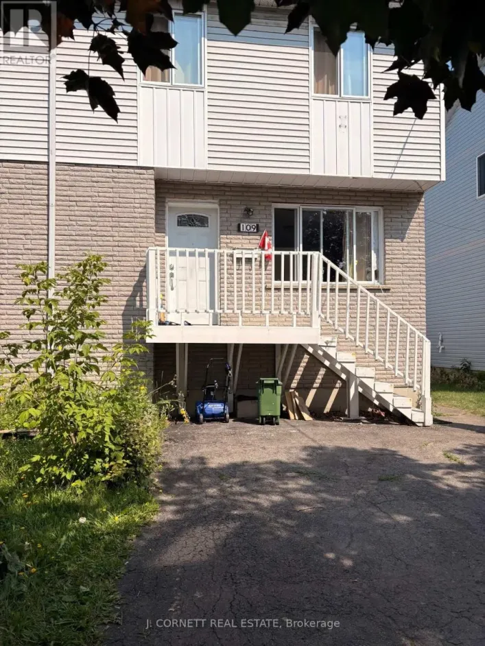 109 ELEVENTH AVENUE E, Cornwall
