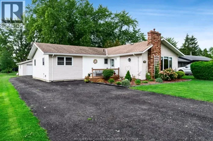 109 Erie STREET North, Merlin