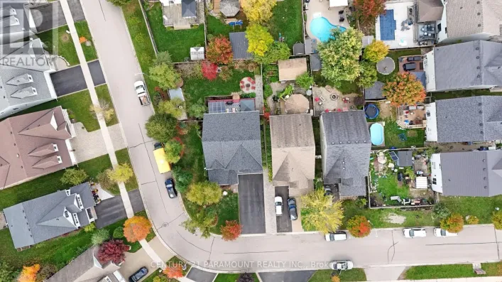 109 HAMPSON CRESCENT, Guelph/Eramosa