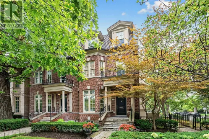 109 LONSDALE ROAD, Toronto