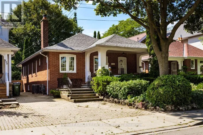 109 OLD ORCHARD GROVE, Toronto