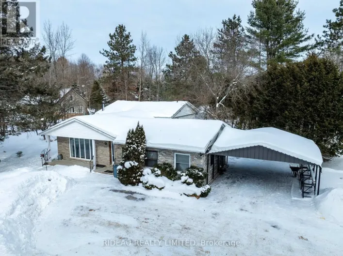 109 PERTH STREET, Rideau Lakes