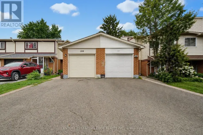 109 PHALEN CRESCENT, Toronto