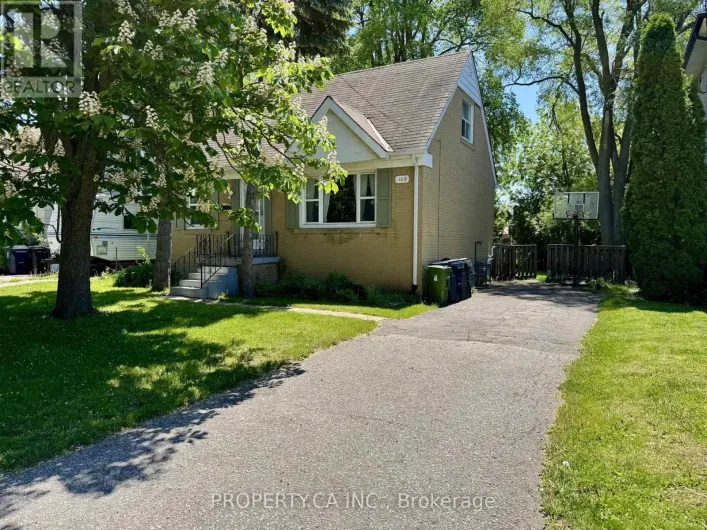 109 PLEASANT AVENUE, Toronto