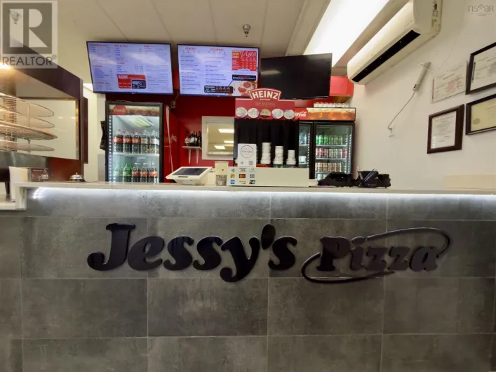 109 Robie Street, Truro