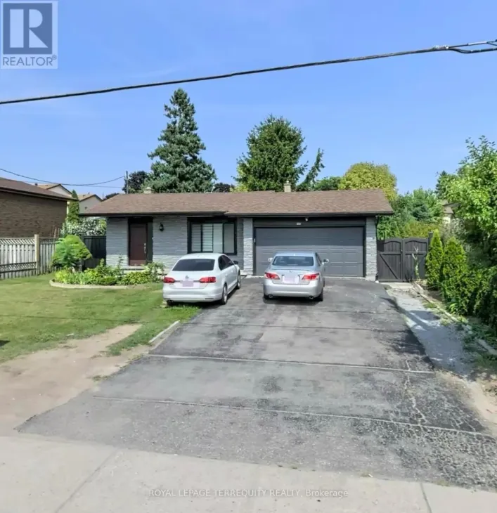 109 THICKSON ROAD S, Whitby