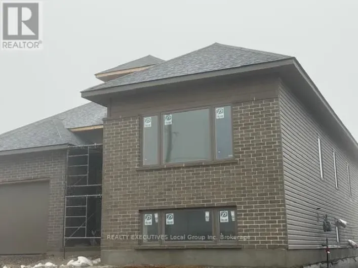 109 TOWER DRIVE, North Bay