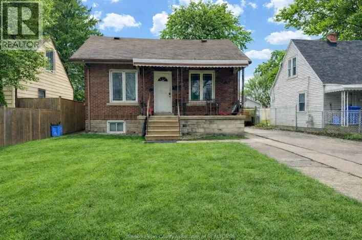 1090 WIGLE, Windsor