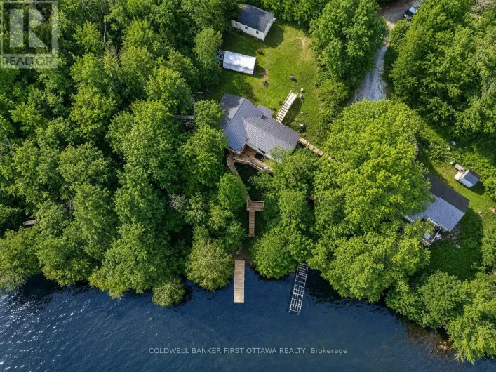 1091 BIG CLEAR LANE, Frontenac