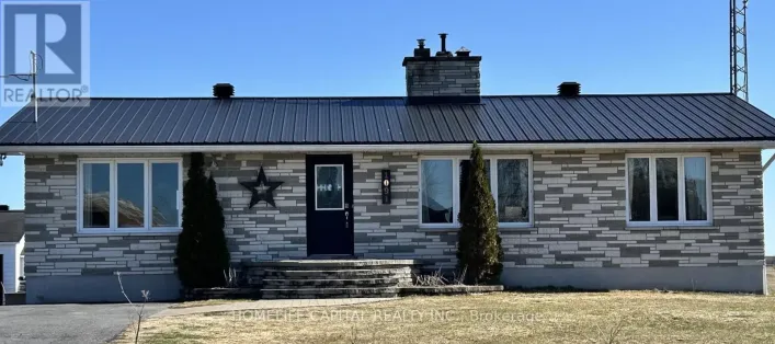 1091 COUNTY RD 15 ROAD, Alfred and Plantagenet