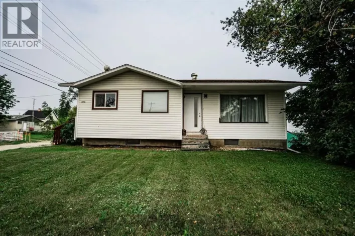 10916 105 Avenue, Fairview