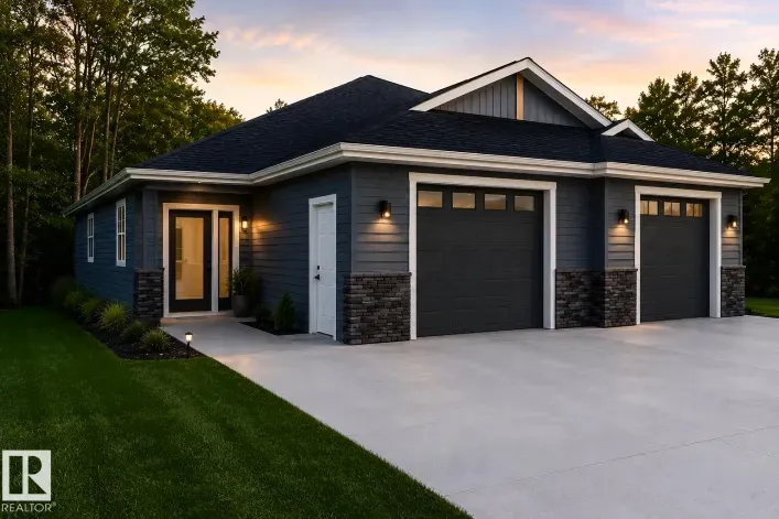 Duplex for sale: 10919 106 ave, Westlock