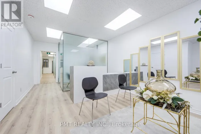 1092 BATHURST STREET, Toronto
