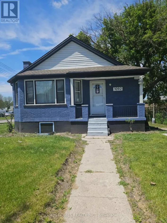 1092 BRYDGES STREET, London East