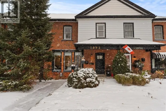 1092 MONMOUTH, Windsor