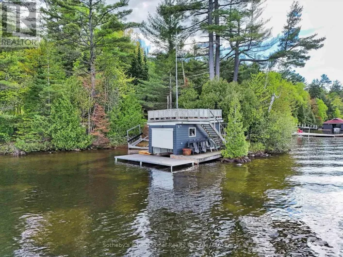 1093 GLENMOUNT ROAD, Lake of Bays