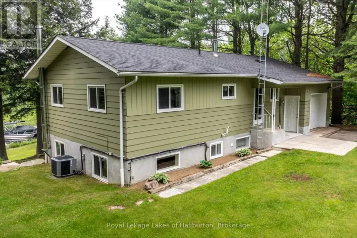 1093 LAMAR DRIVE, Algonquin Highlands