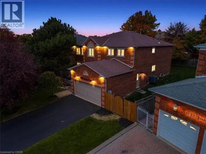 1093 SENLAC Court, Mississauga