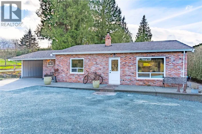 10934 Chemainus Rd, Saltair