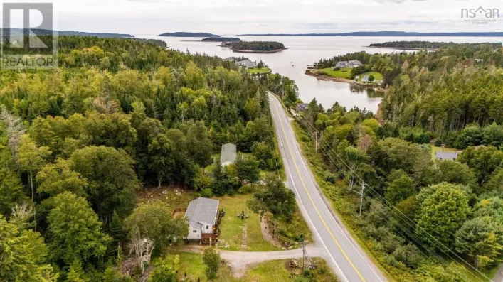 10951 Peggy's Cove Road, Seabright